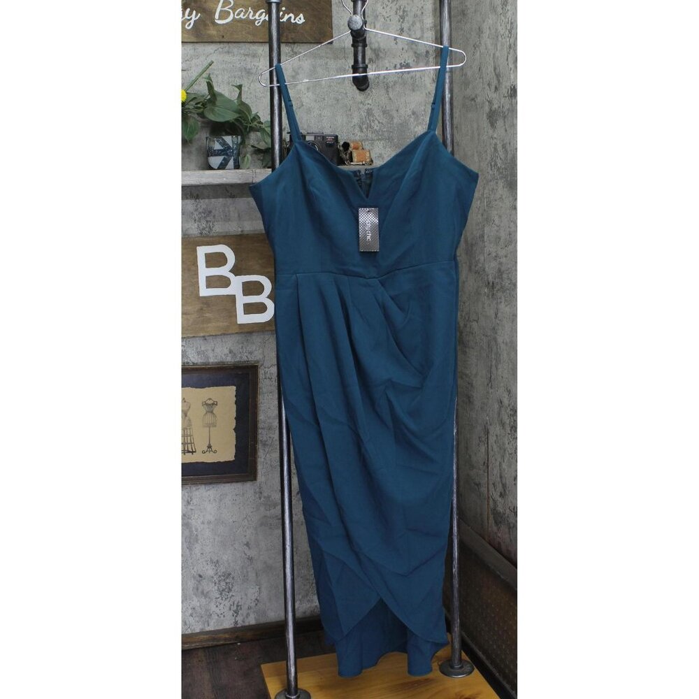 City Chic Womens Trendy Plus Size Sassy V Wrap Dress 6575644 Emerald Green 16W